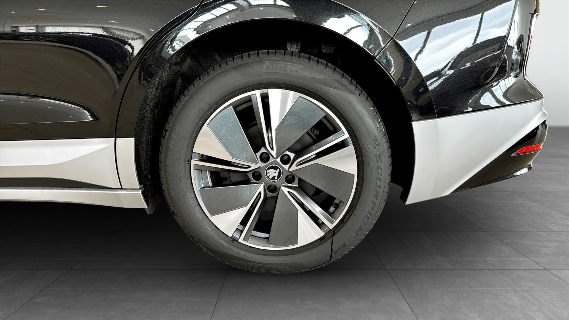 Skoda Enyaq ECP19M