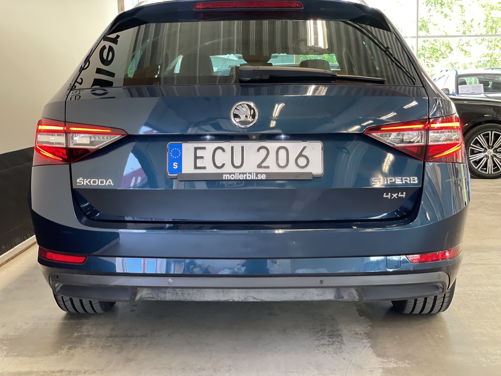 Skoda Superb ECU206