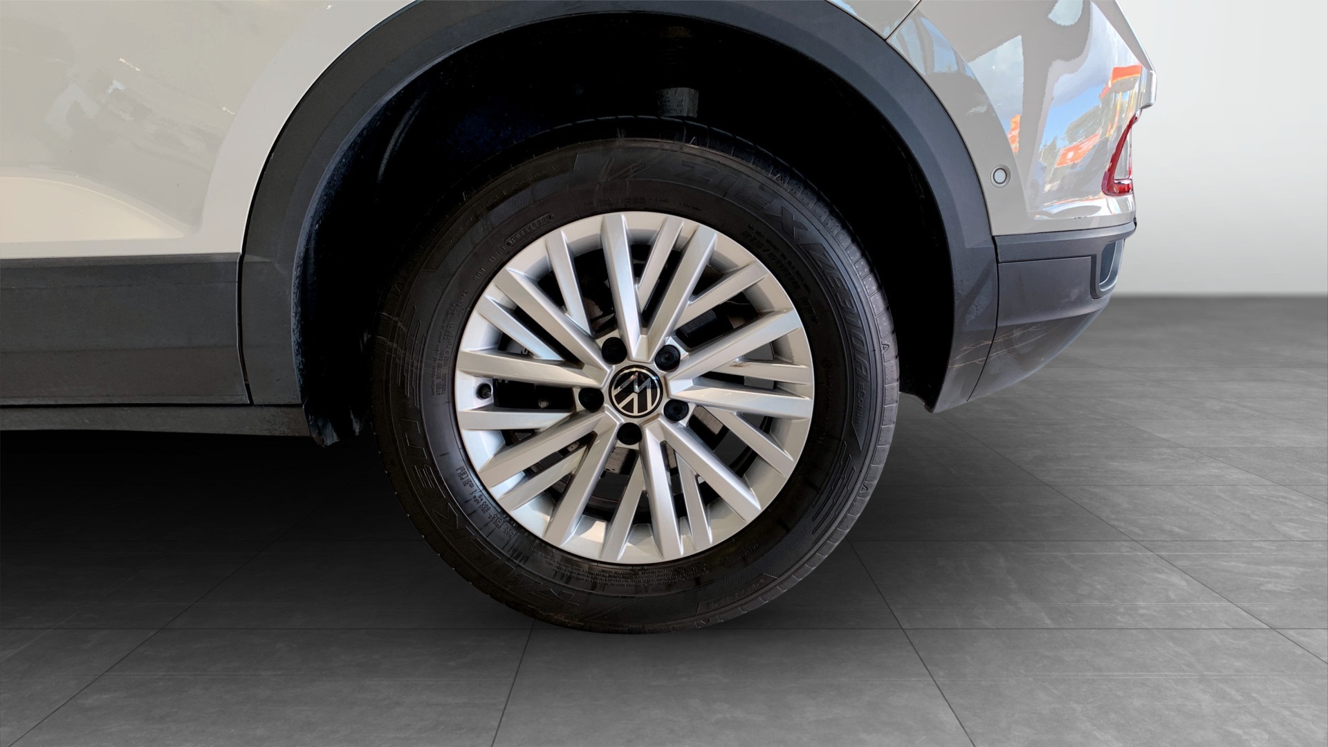 Volkswagen T-Roc EDE07N