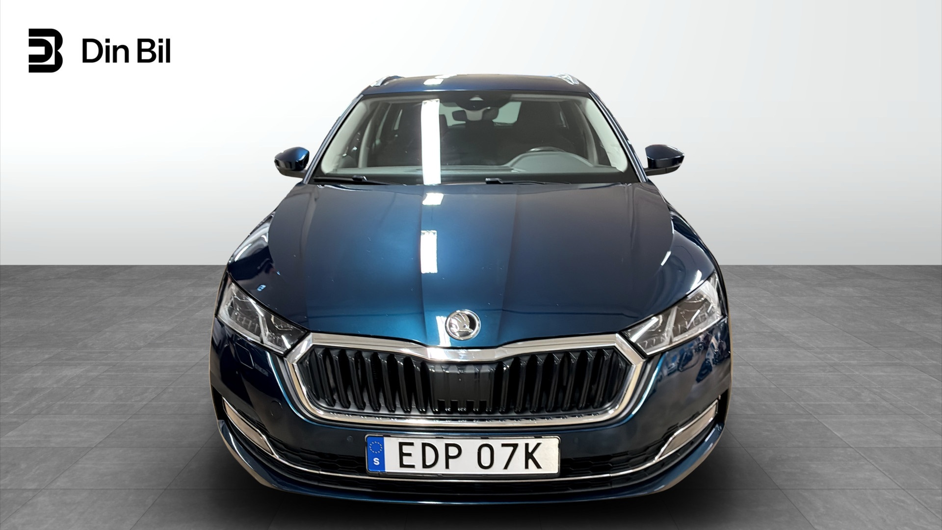 Skoda Octavia Combi EDP07K