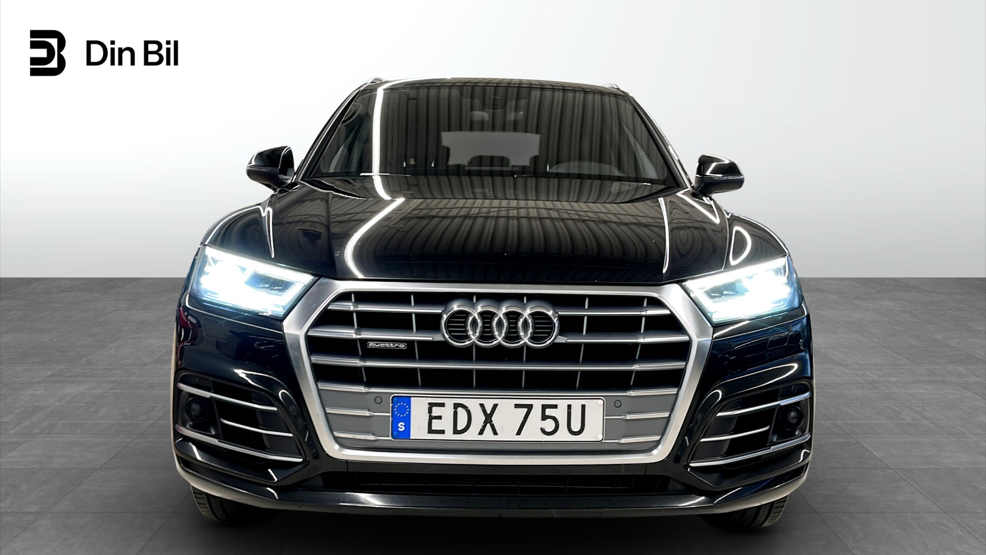 Audi Q5 EDX75U