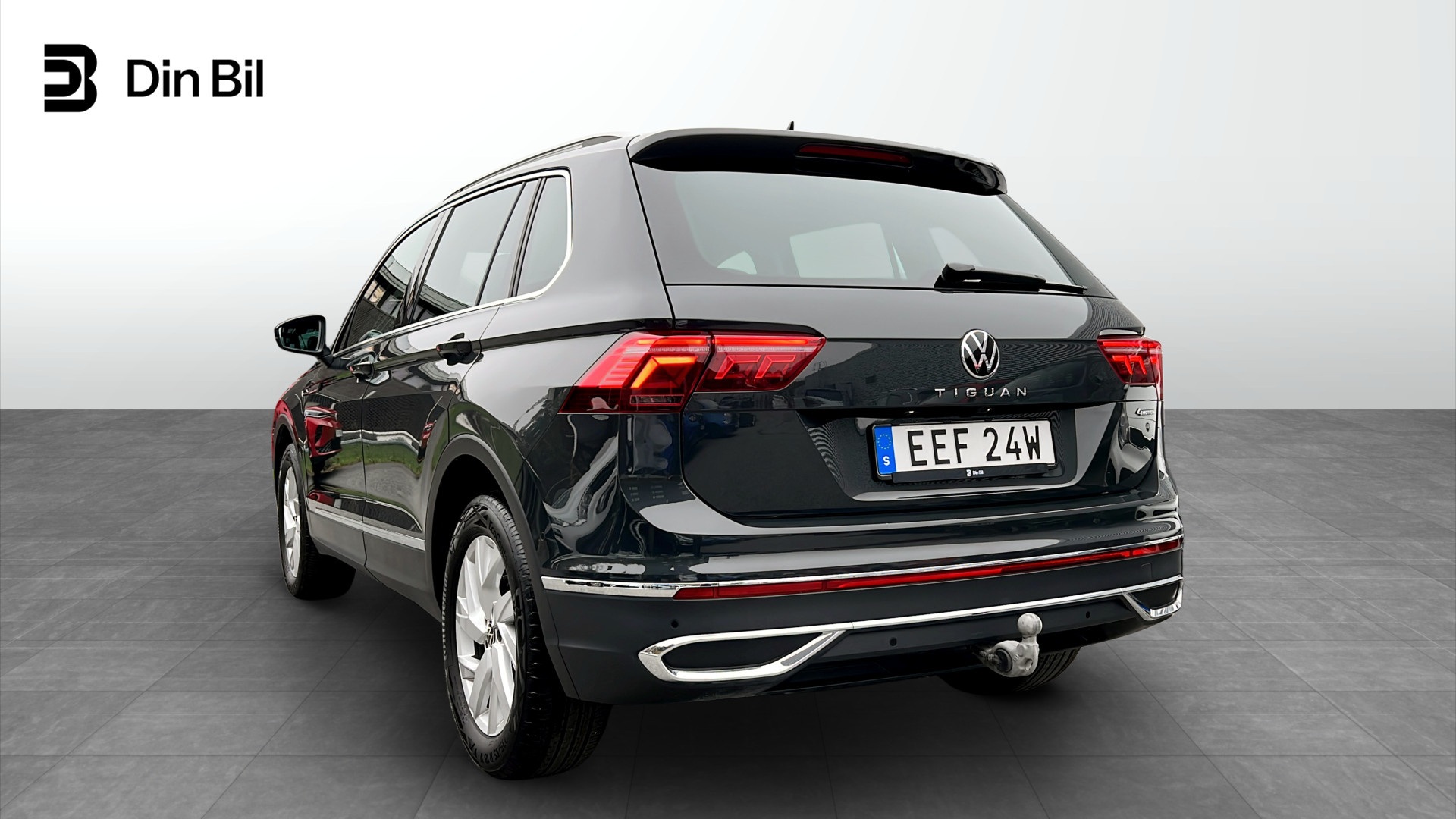 Volkswagen Tiguan EEF24W