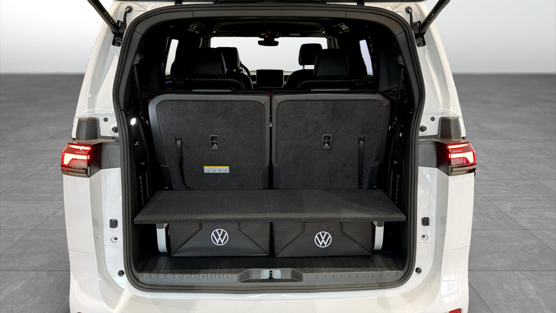 Volkswagen ID. Buzz EEJ12E