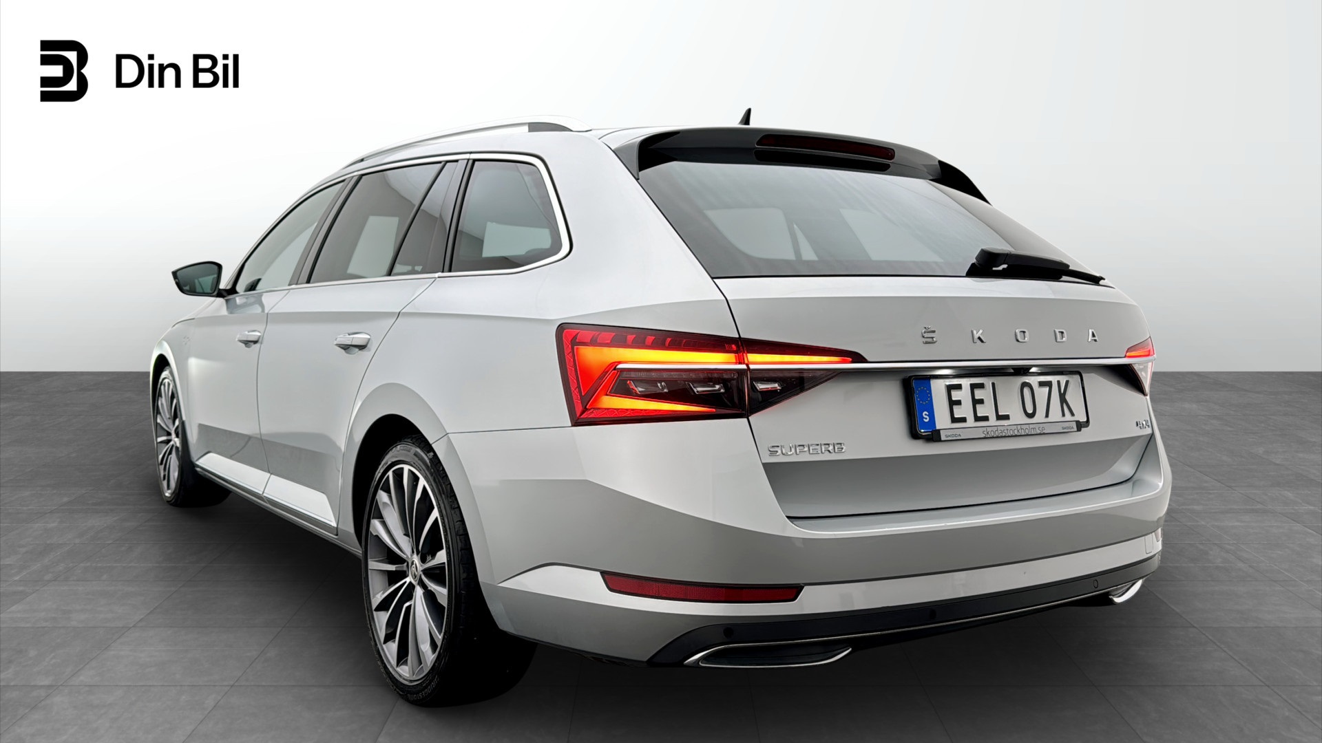 Skoda Superb Combi EEL07K