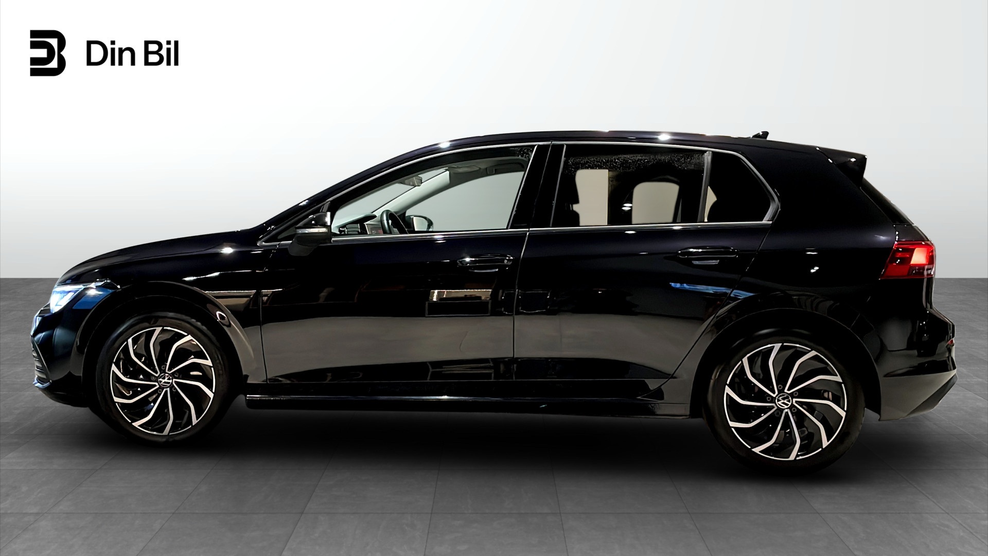 Volkswagen Golf EFN76A