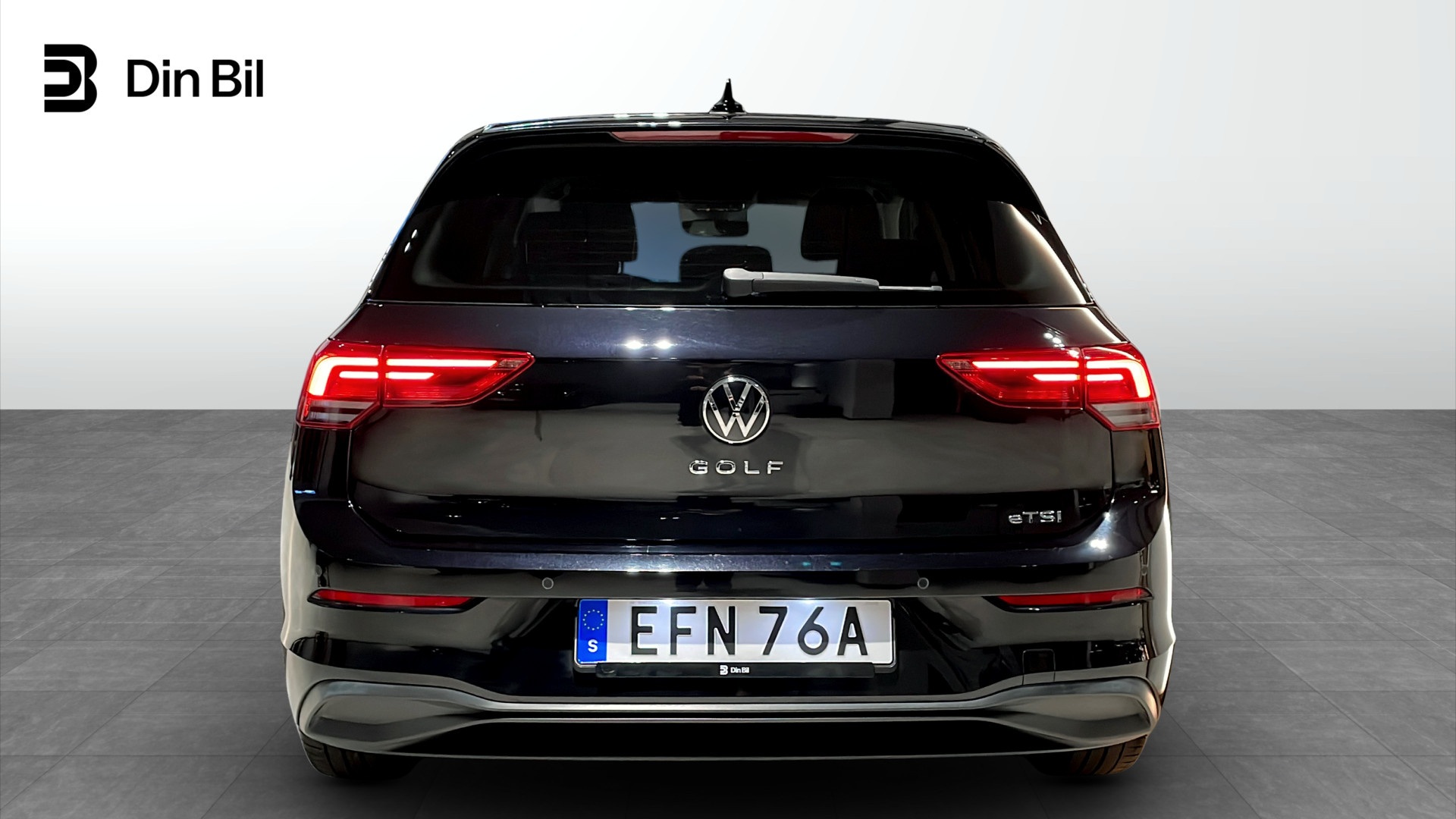 Volkswagen Golf EFN76A
