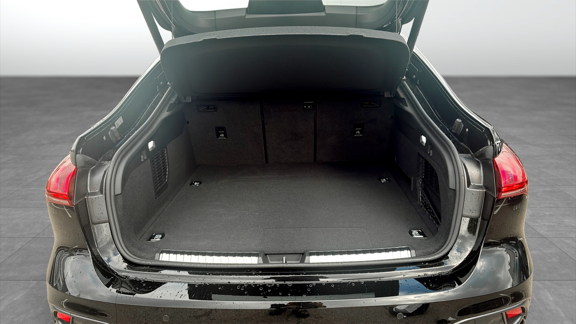 Audi A5 Sedan EFS24Z