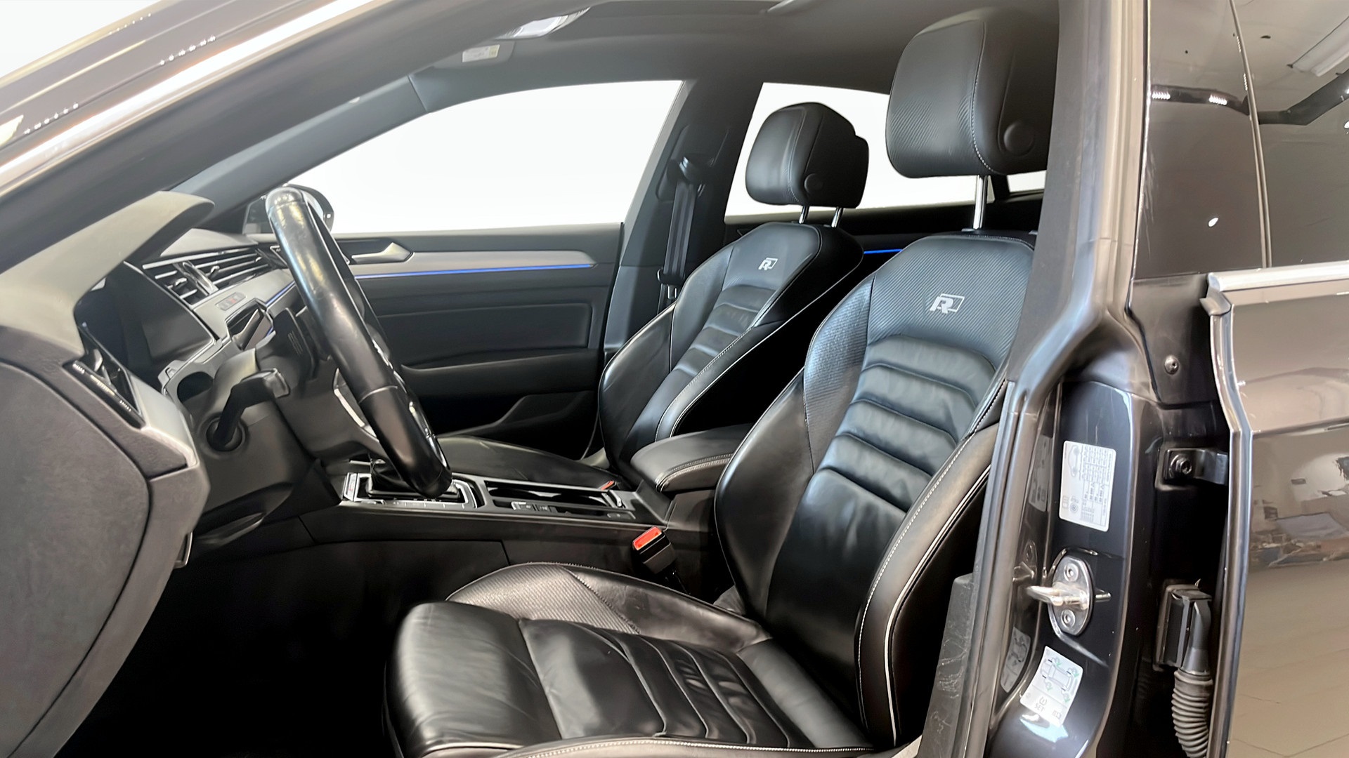 Volkswagen Arteon EFU36Y