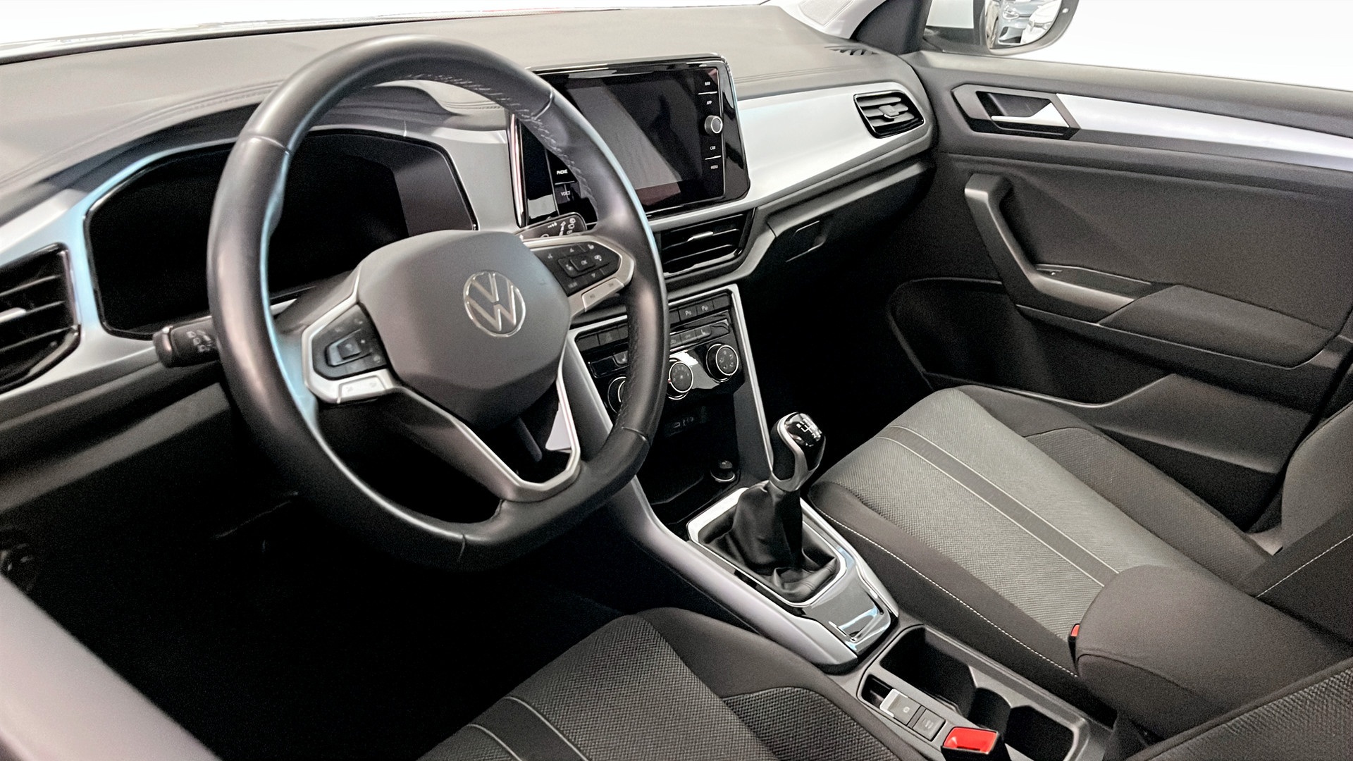 Volkswagen T-Roc EGE34Z