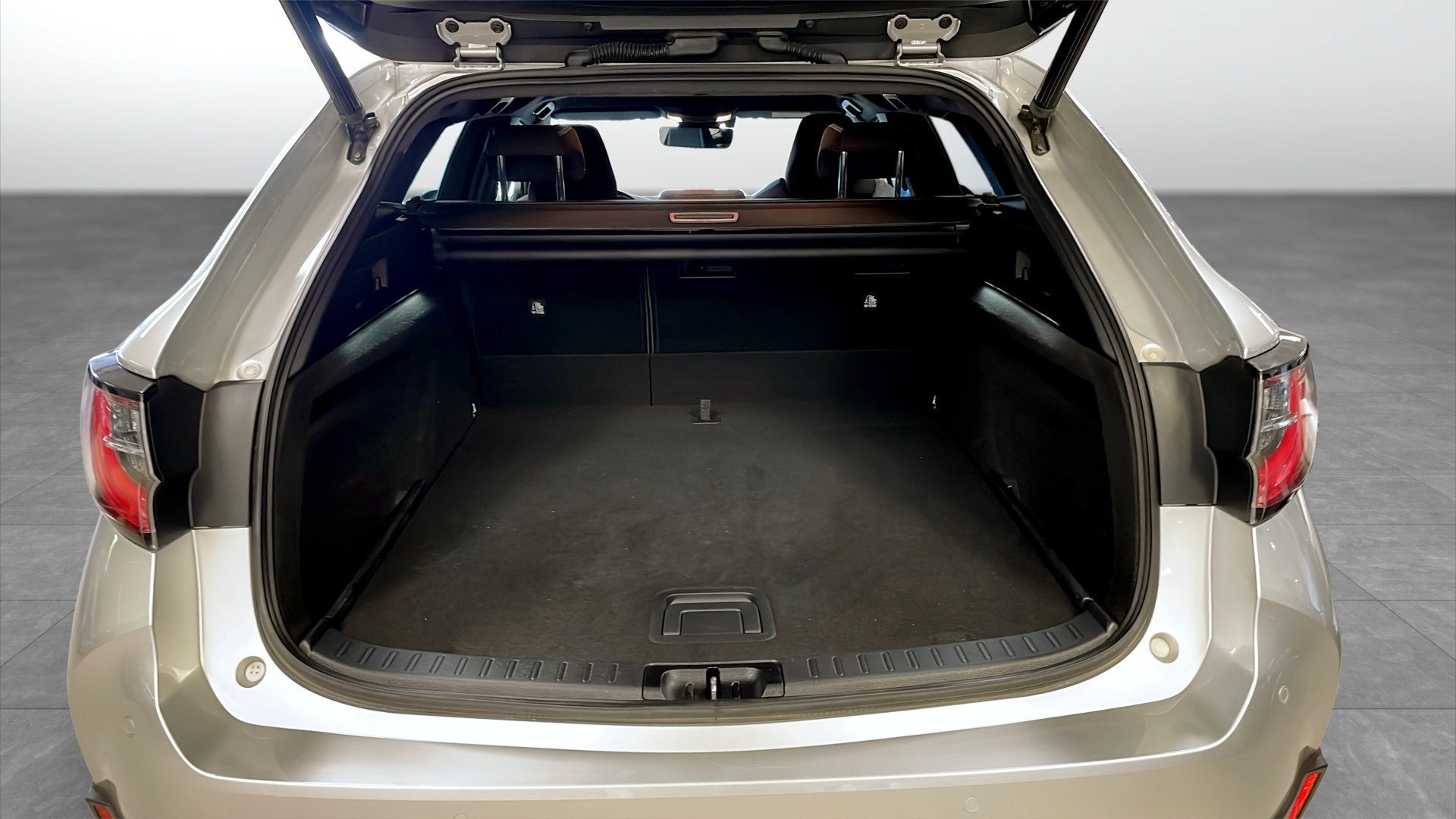 Toyota Corolla Touring Sports EGS05R