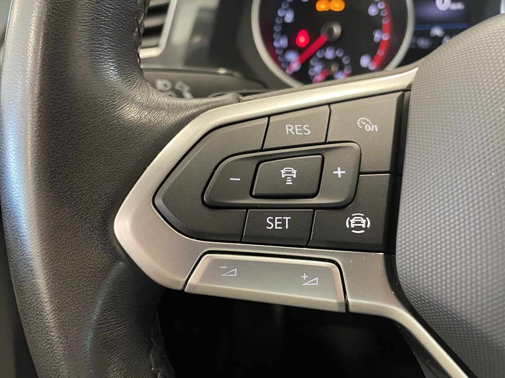 Volkswagen Tiguan EHA44Z