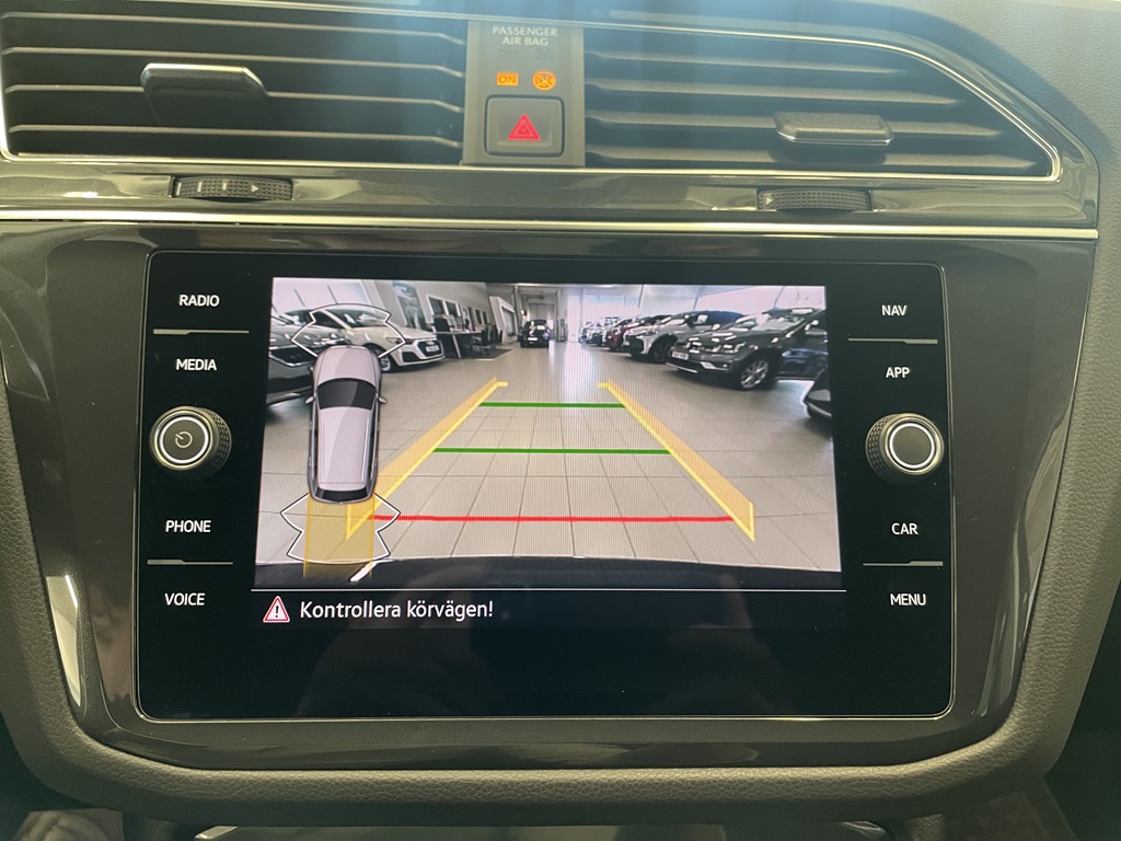 Volkswagen Tiguan EHA44Z