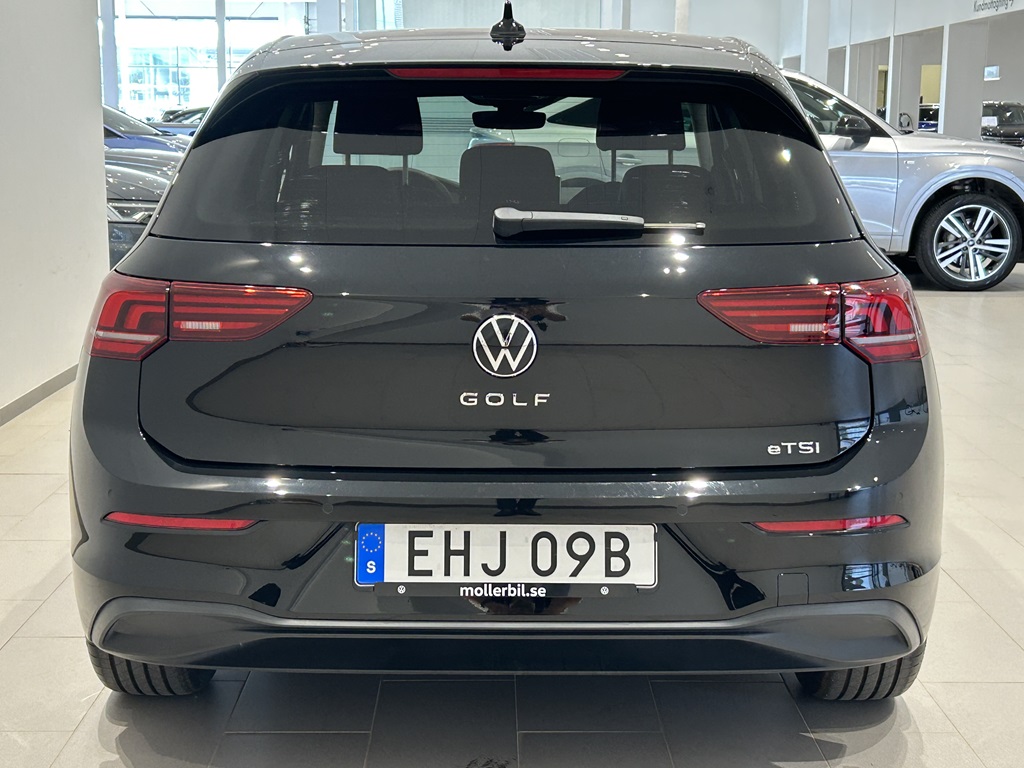 Volkswagen Golf EHJ09B