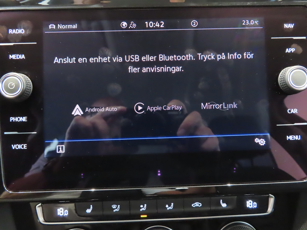 Volkswagen Passat EHJ75K