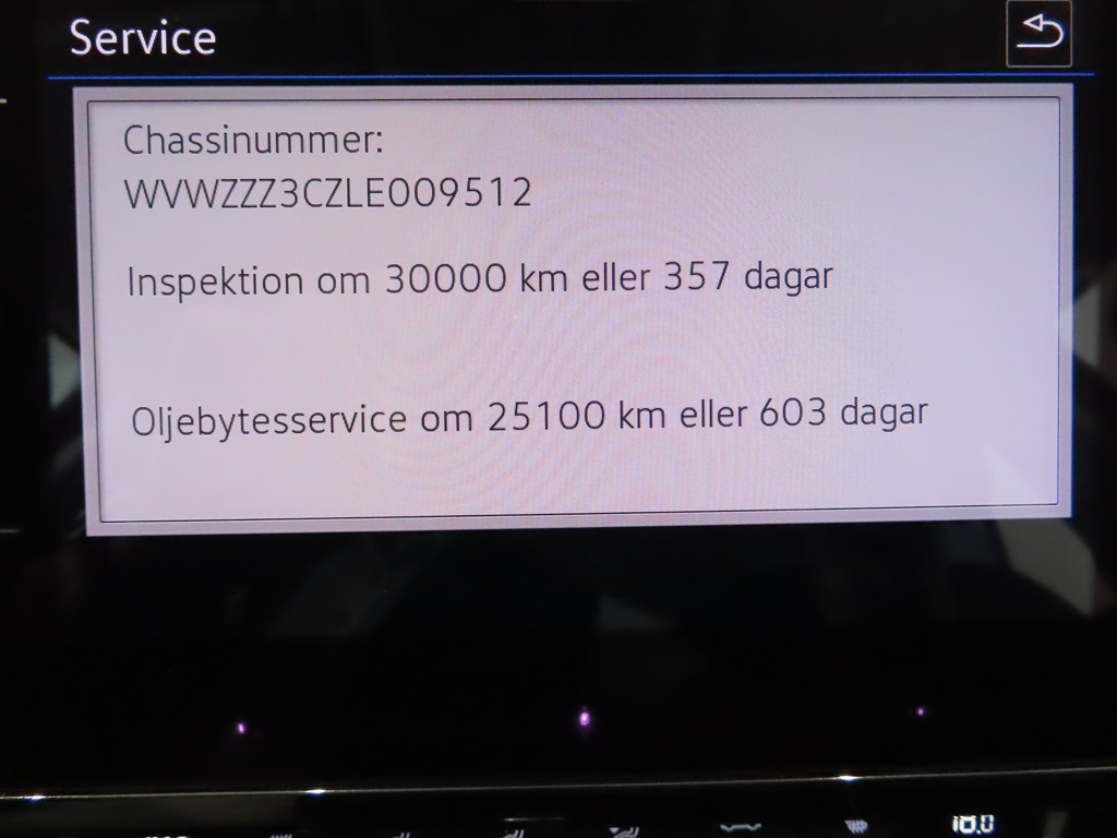 Volkswagen Passat EHJ75K
