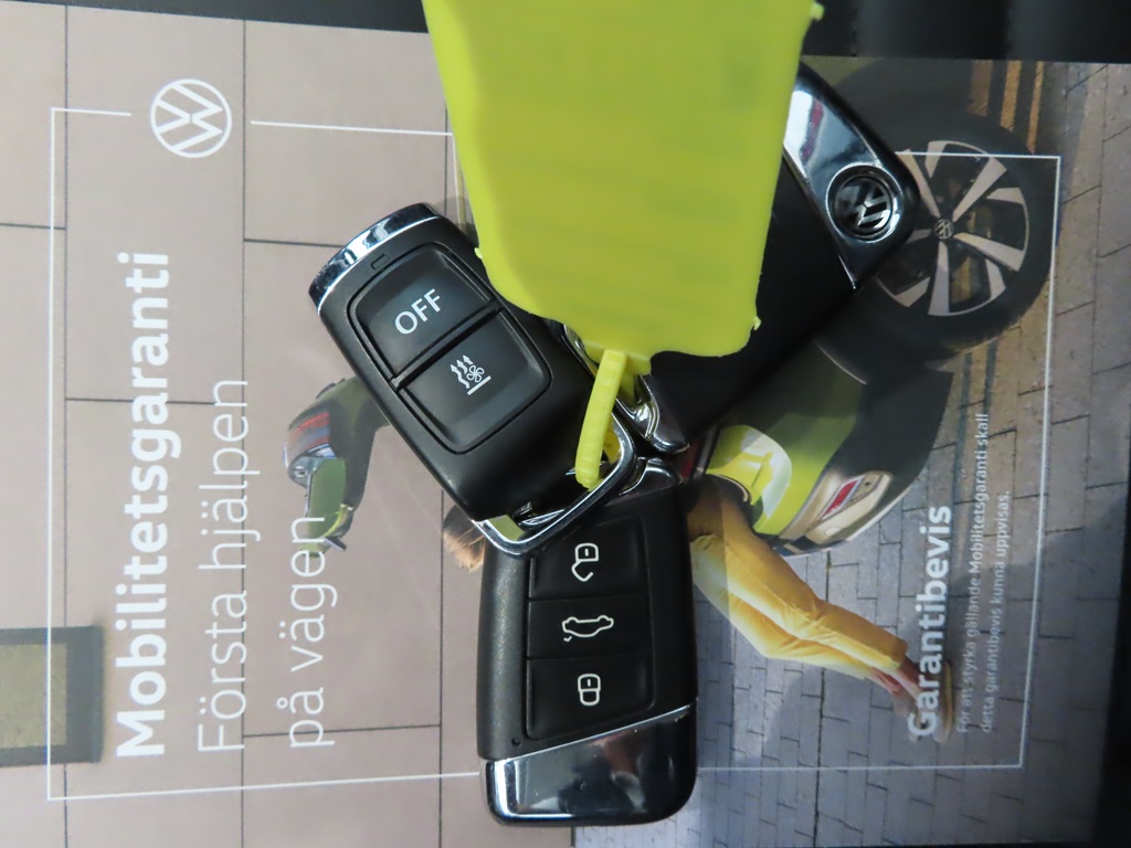 Volkswagen Passat EHJ75K