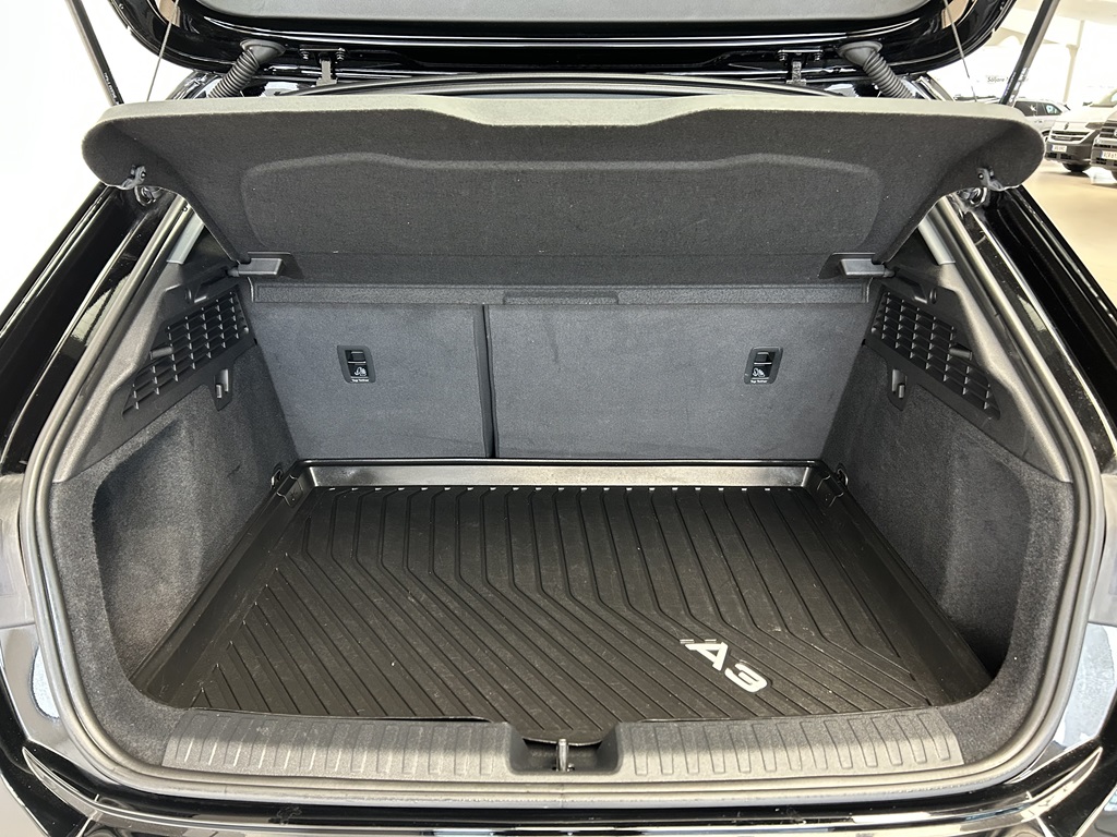 Audi A3 Sportback EJA23Z