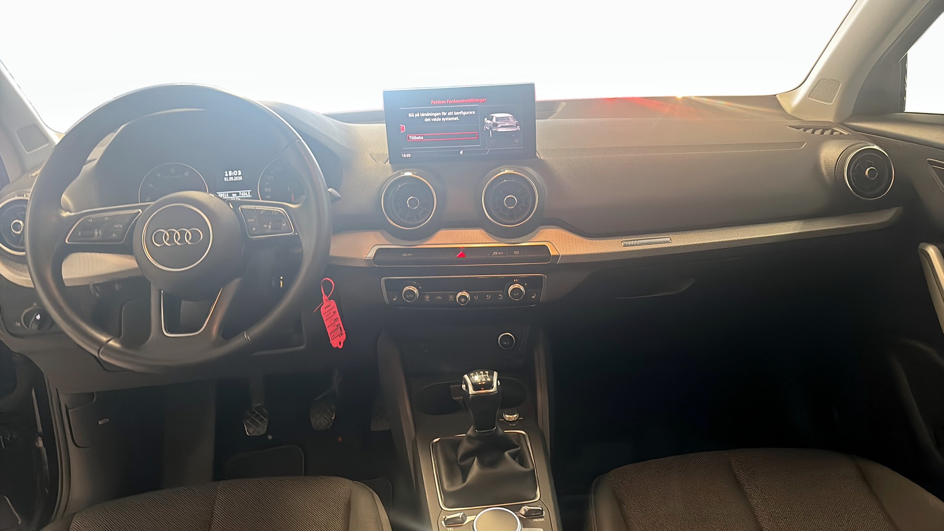 Audi Q2 EJG07W