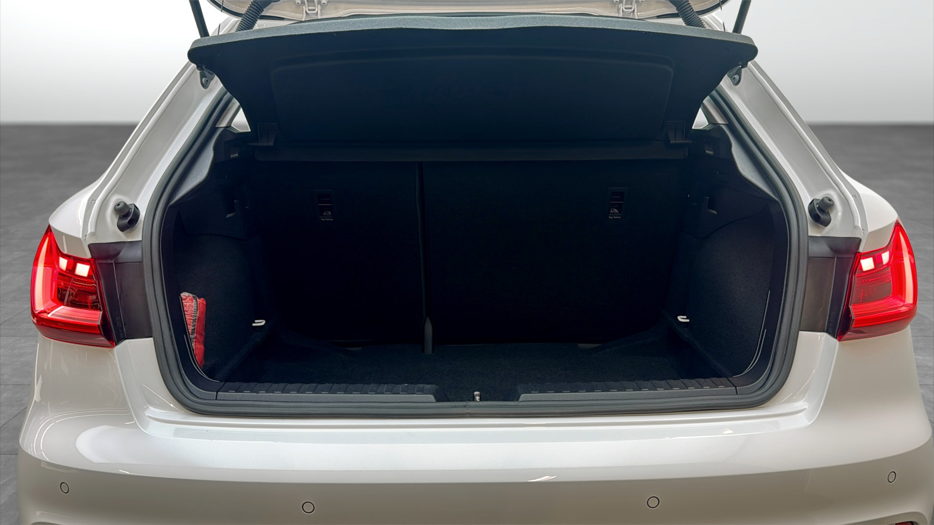 Audi A1 Sportback EJJ61L