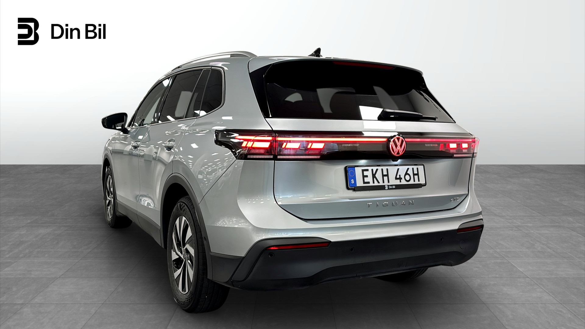 Volkswagen Tiguan EKH46H