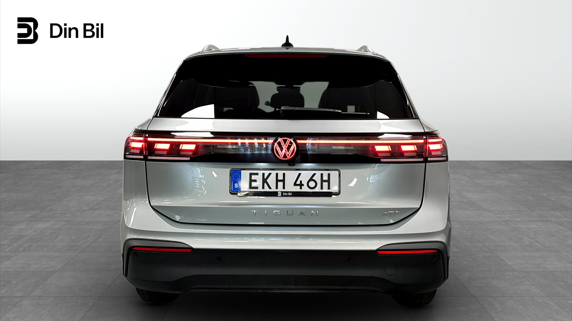 Volkswagen Tiguan EKH46H