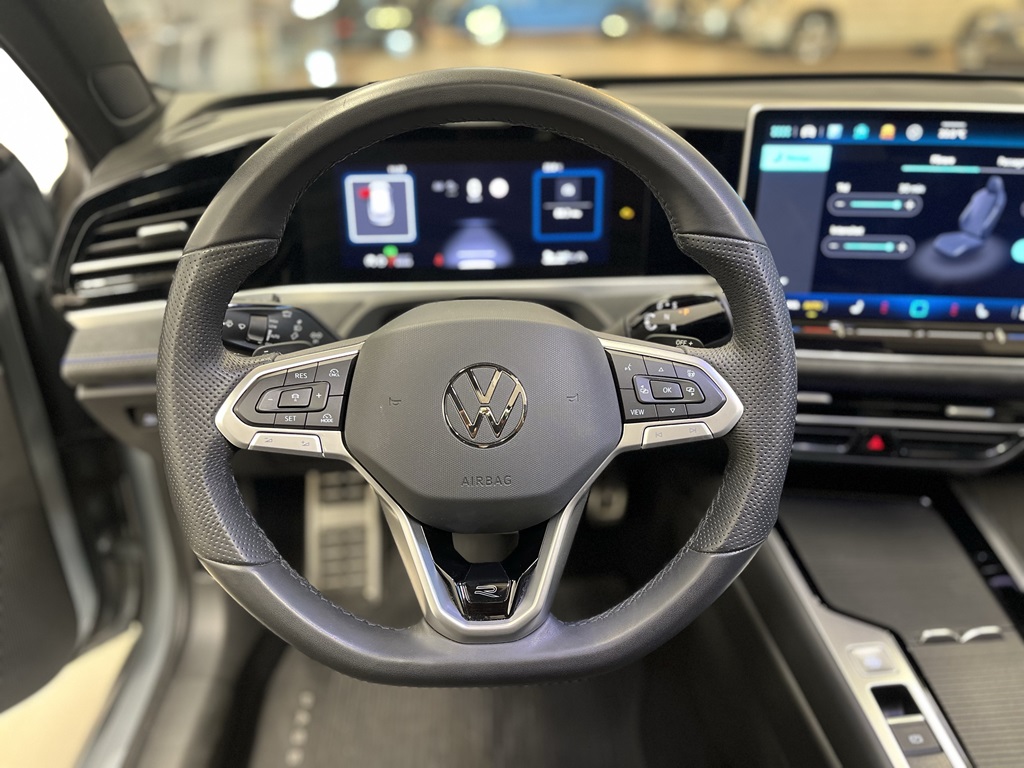 Volkswagen Passat EKL62F