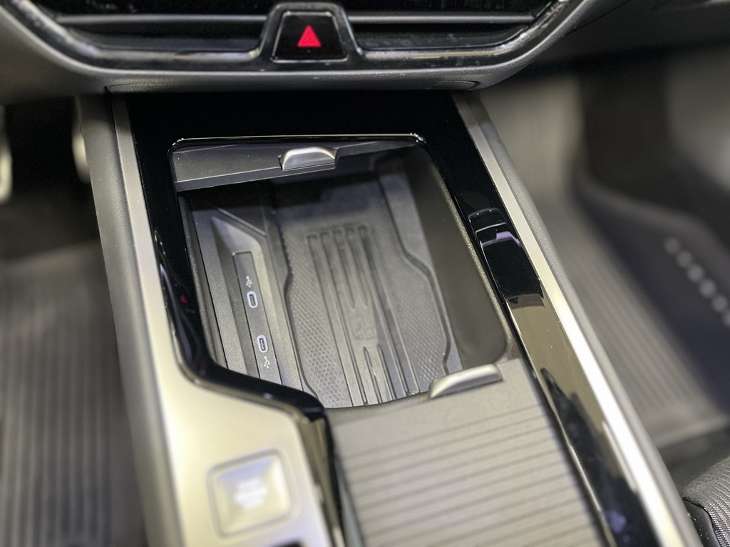 Volkswagen Passat EKL62F