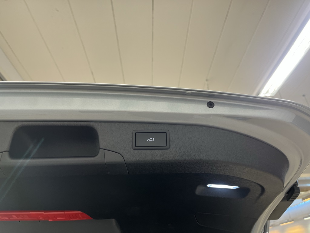 Volkswagen Passat EKL62F