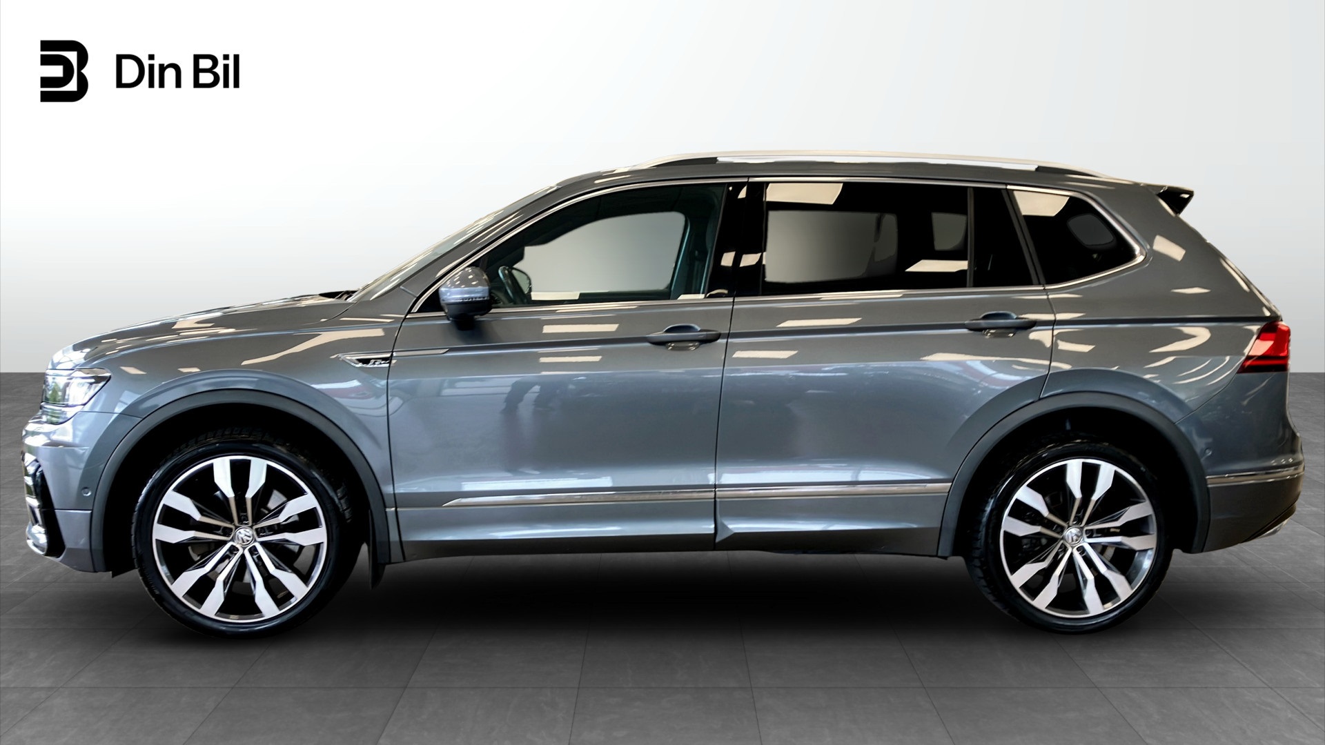 Volkswagen Tiguan EMF75N