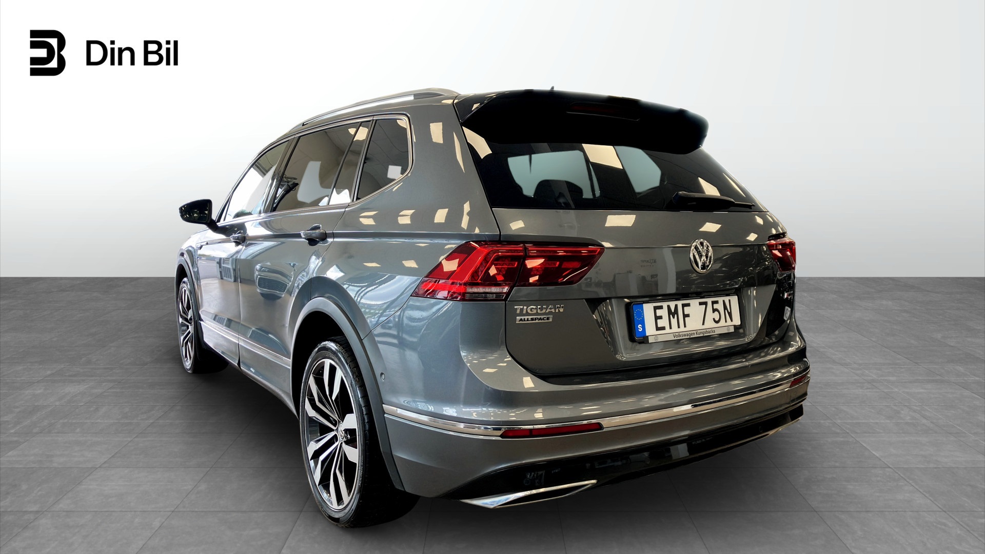 Volkswagen Tiguan EMF75N