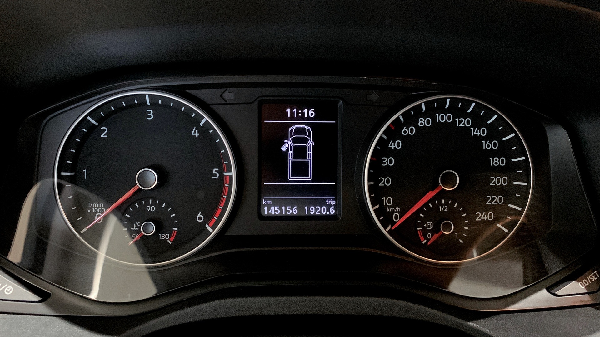 Volkswagen Amarok EMG36J