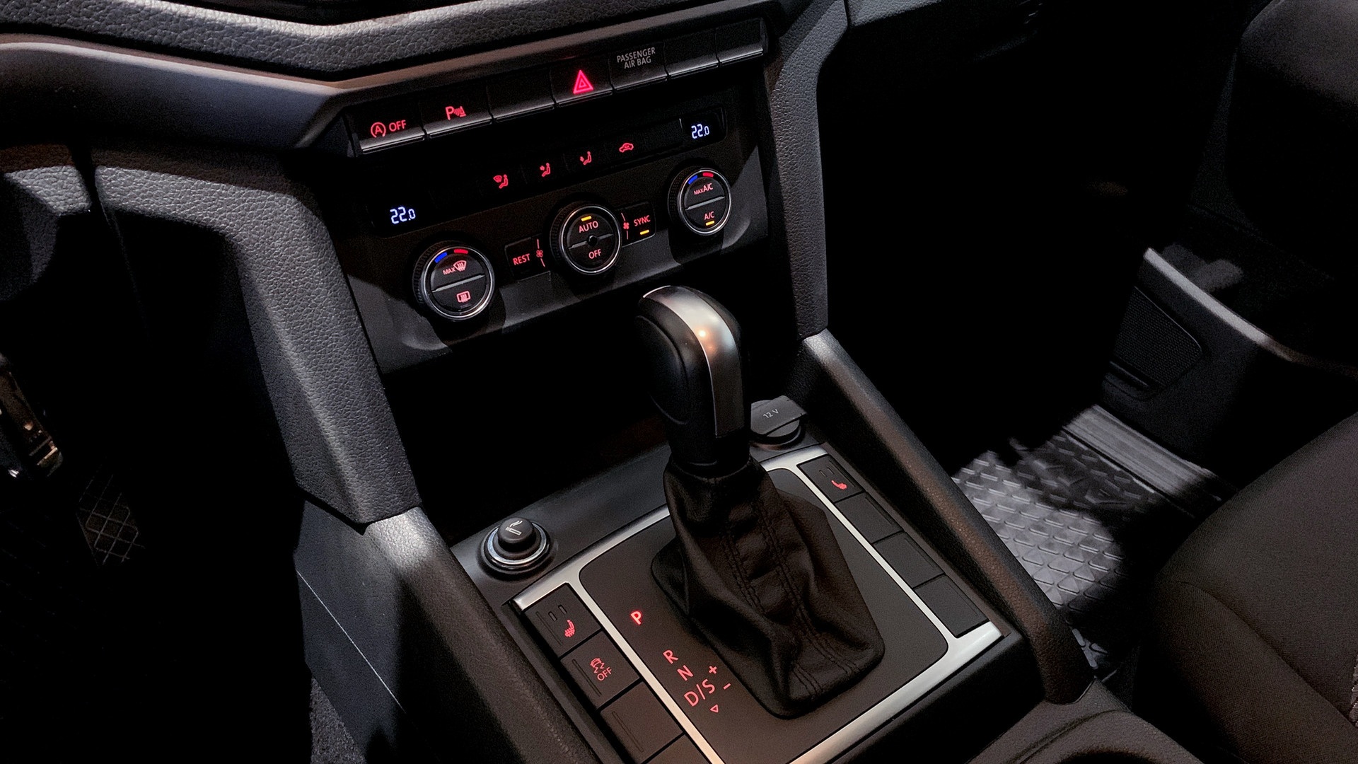 Volkswagen Amarok EMG36J