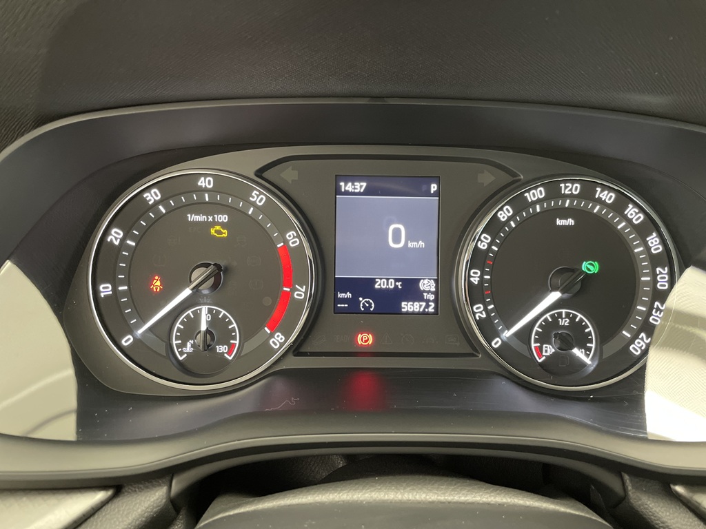Skoda Octavia Combi EMN249