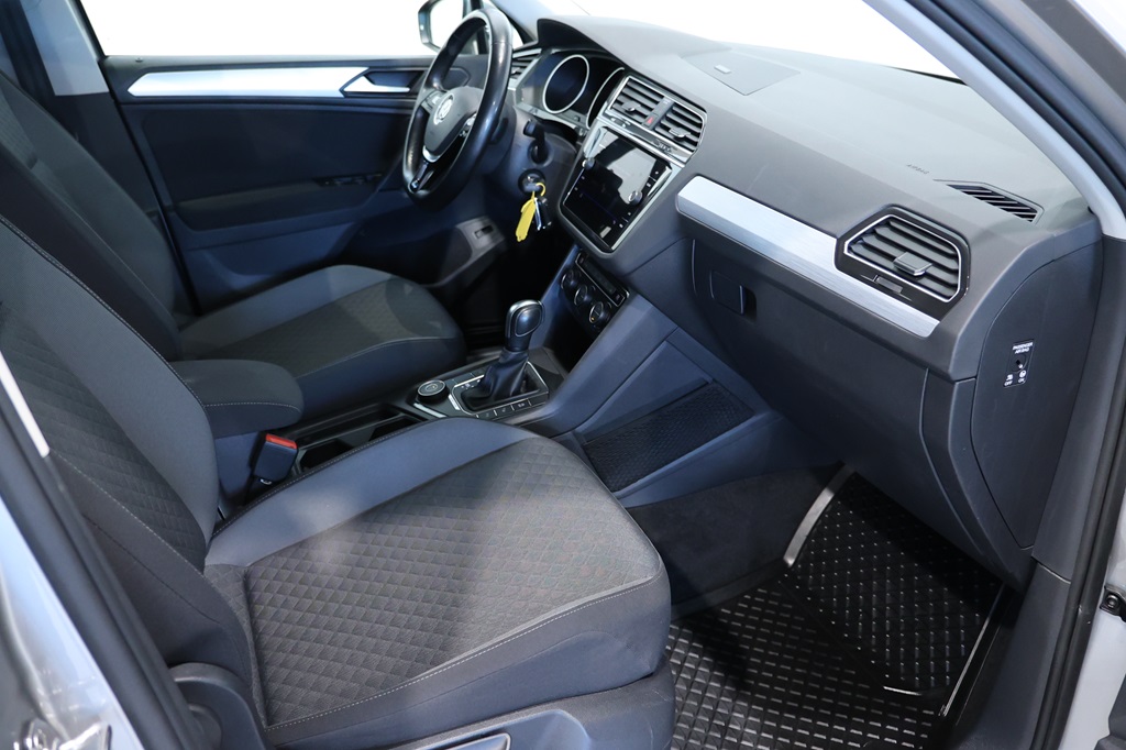 Volkswagen Tiguan EMP75S