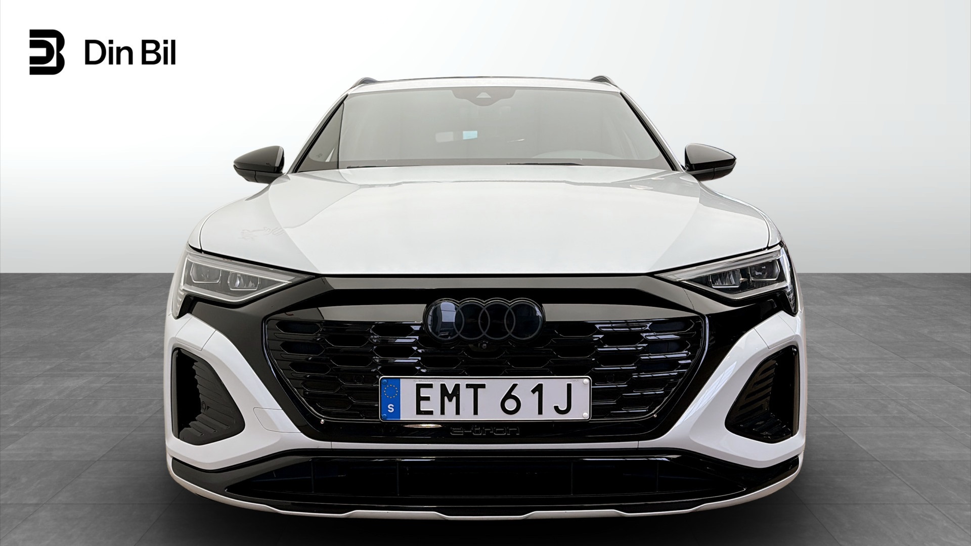 Audi Q8 e-tron EMT61J