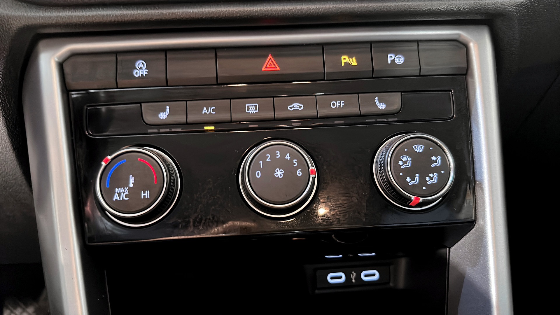Volkswagen T-Roc ENC07S