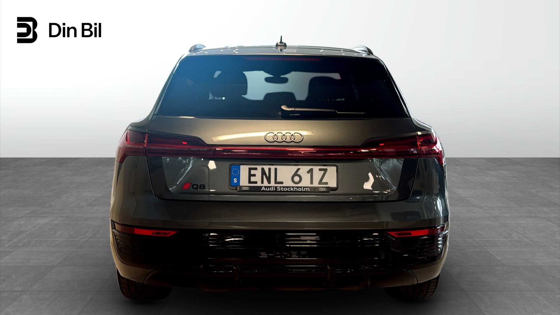Audi Q8 ENL61Z