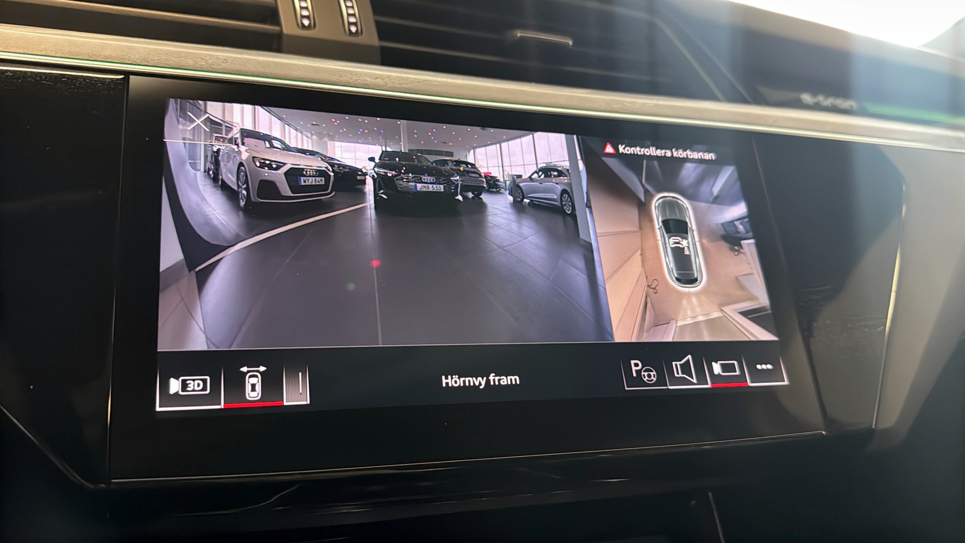 Audi Q8 ENL61Z