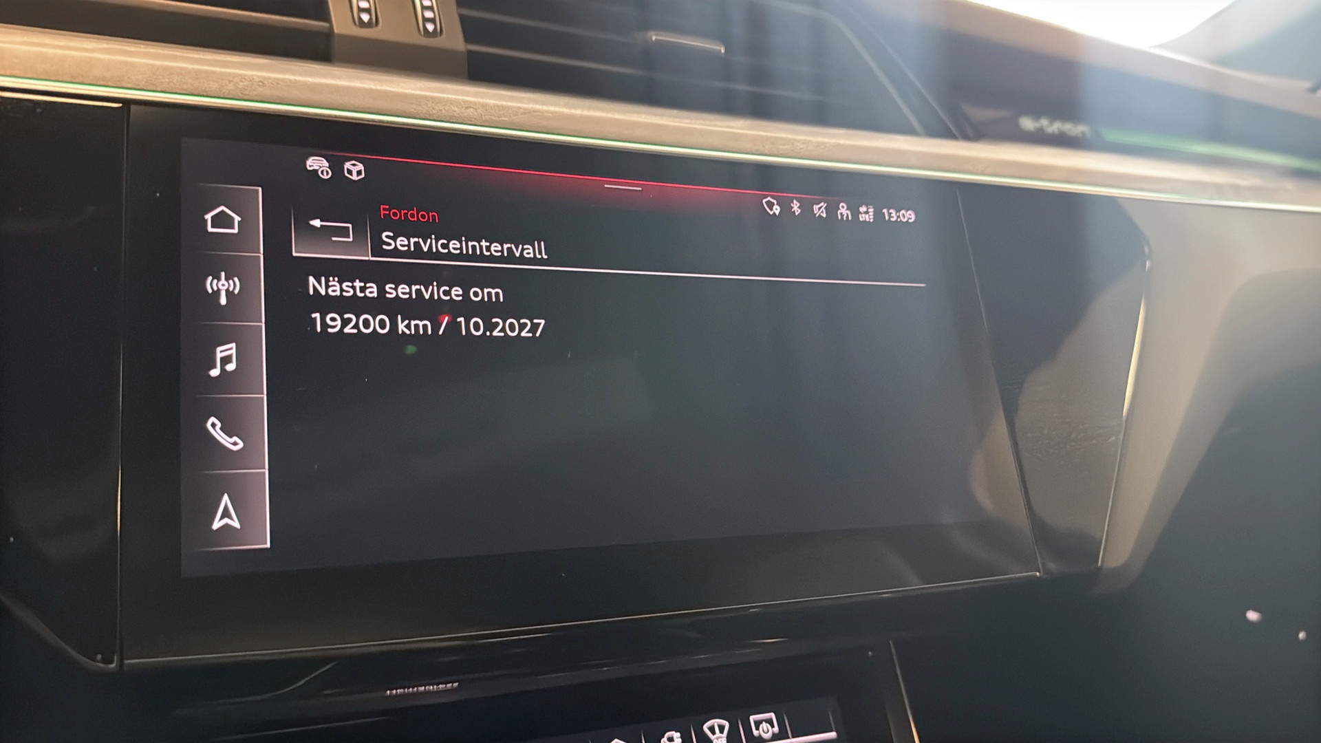 Audi Q8 ENL61Z