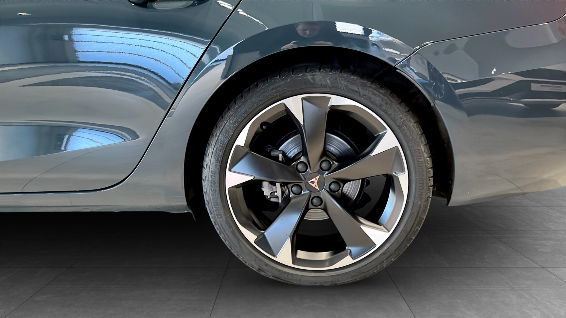 CUPRA Leon EOL25B