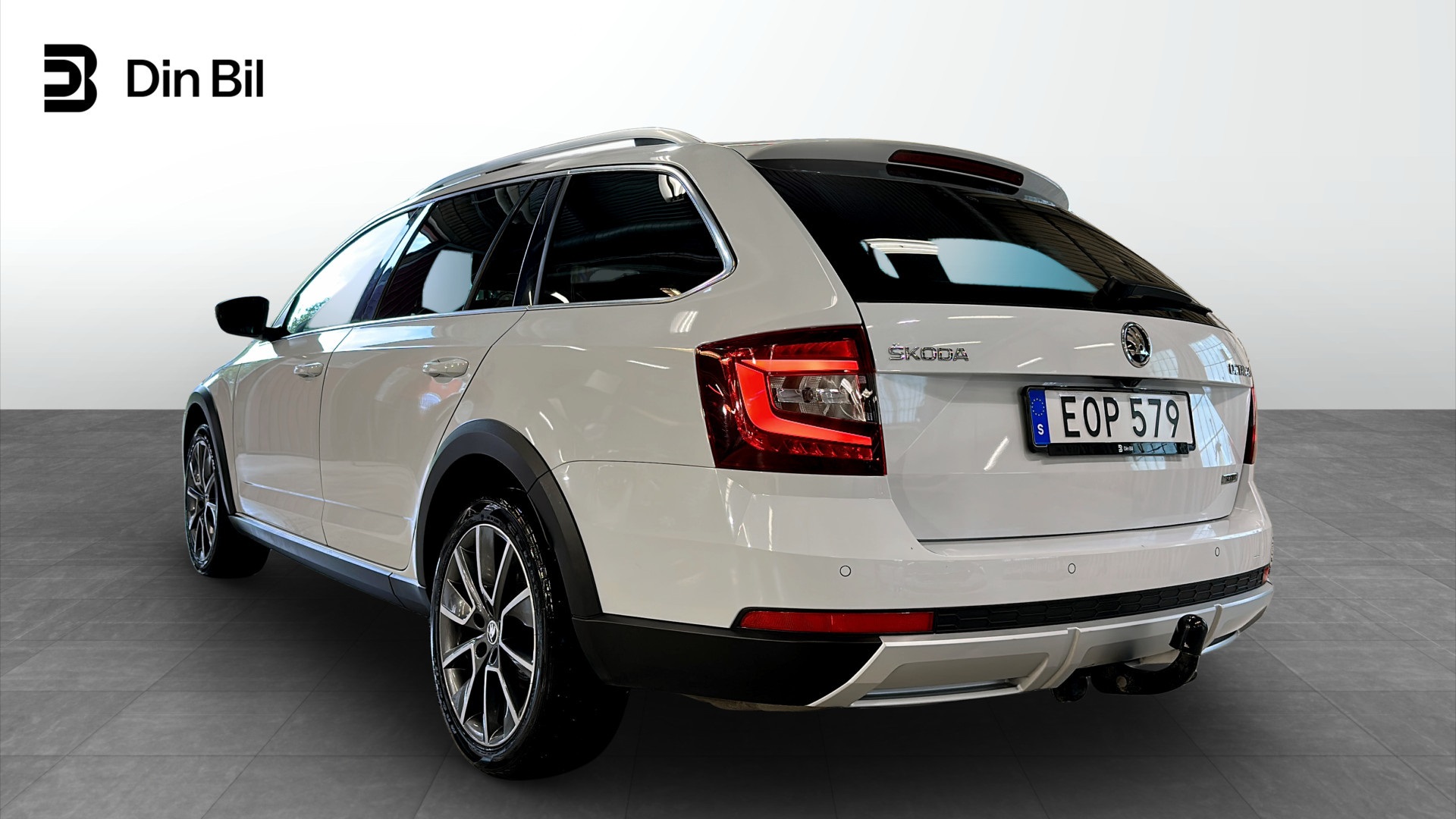 Skoda Octavia Combi EOP579