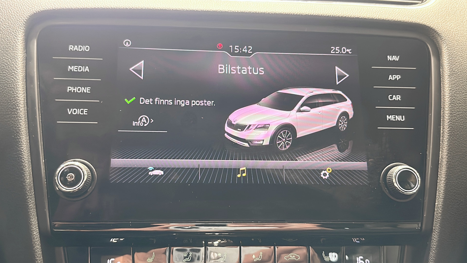 Skoda Octavia Combi EOP579