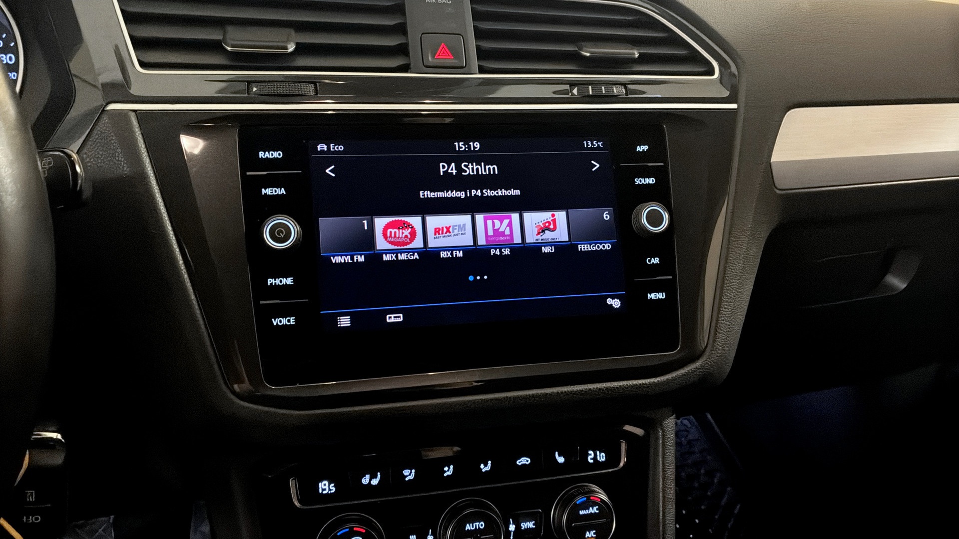 Volkswagen Tiguan EPE75R