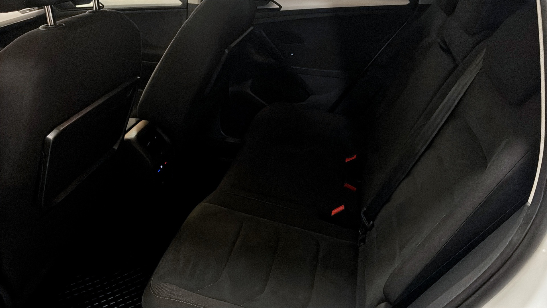 Volkswagen Tiguan EPE75R