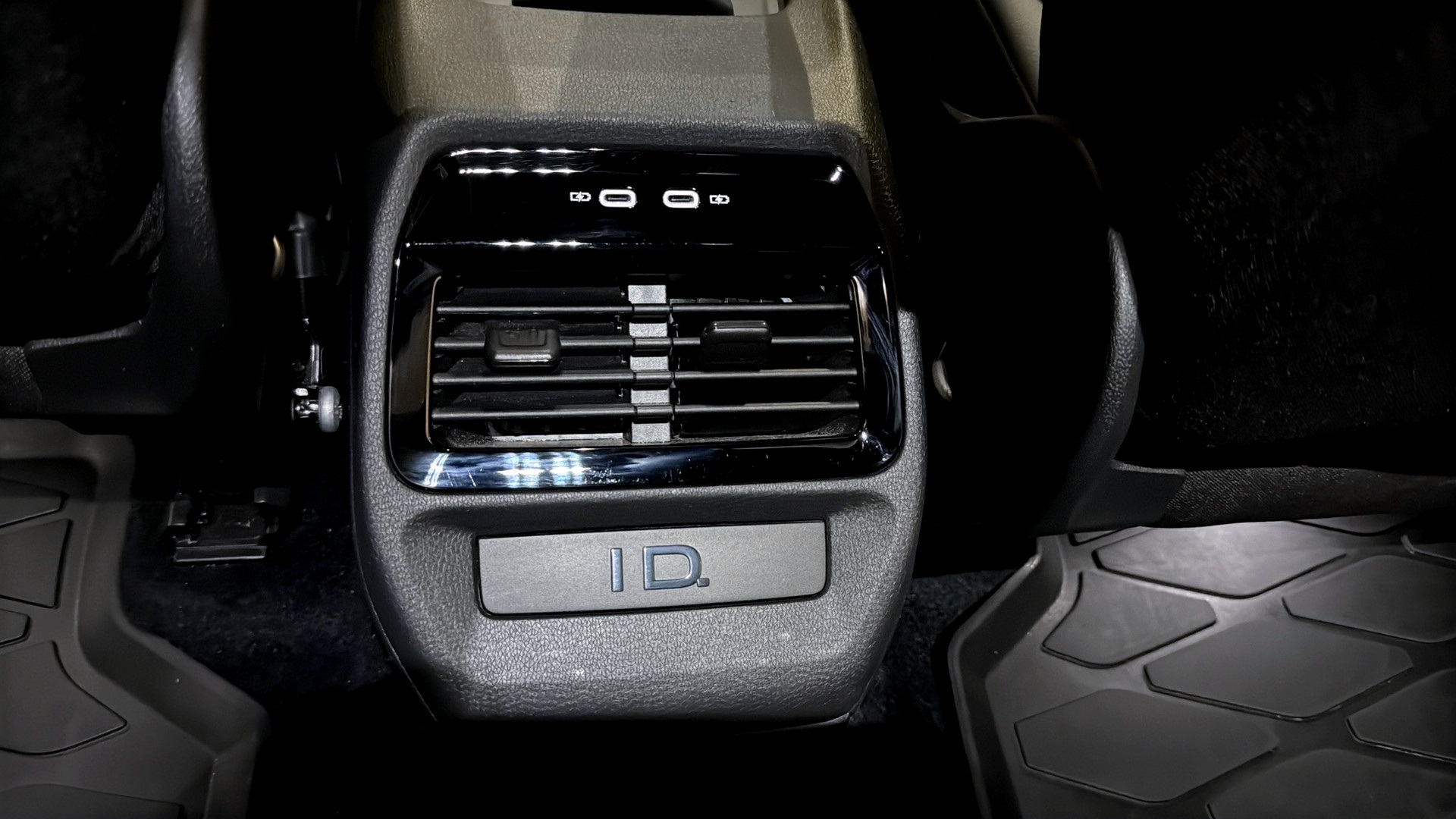 Volkswagen ID.5 ERA06S