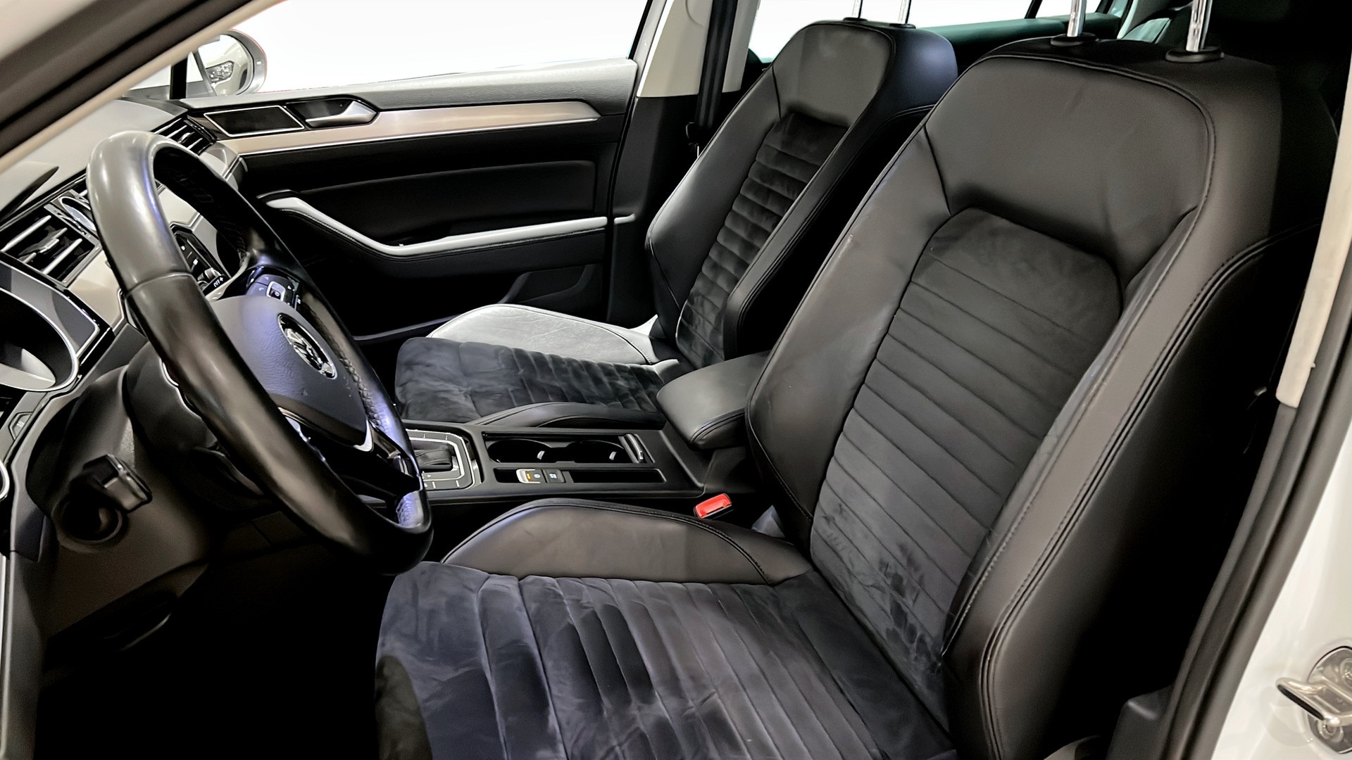 Volkswagen Passat Sportscombi ESE411