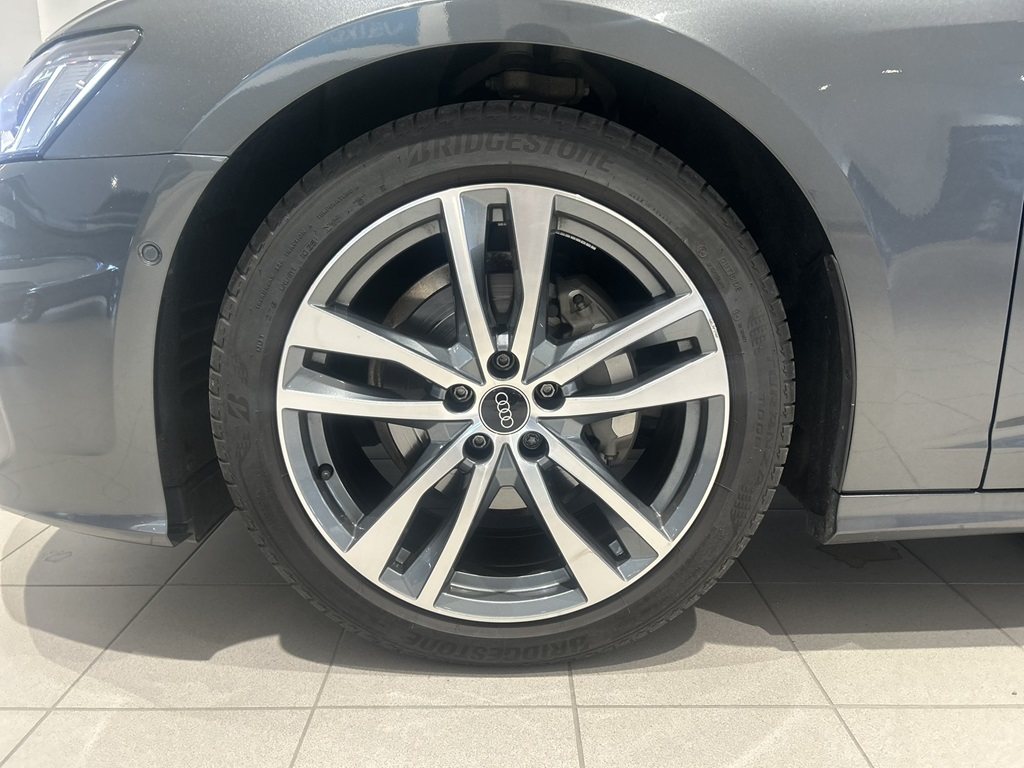 Audi A6 Avant ESM61T