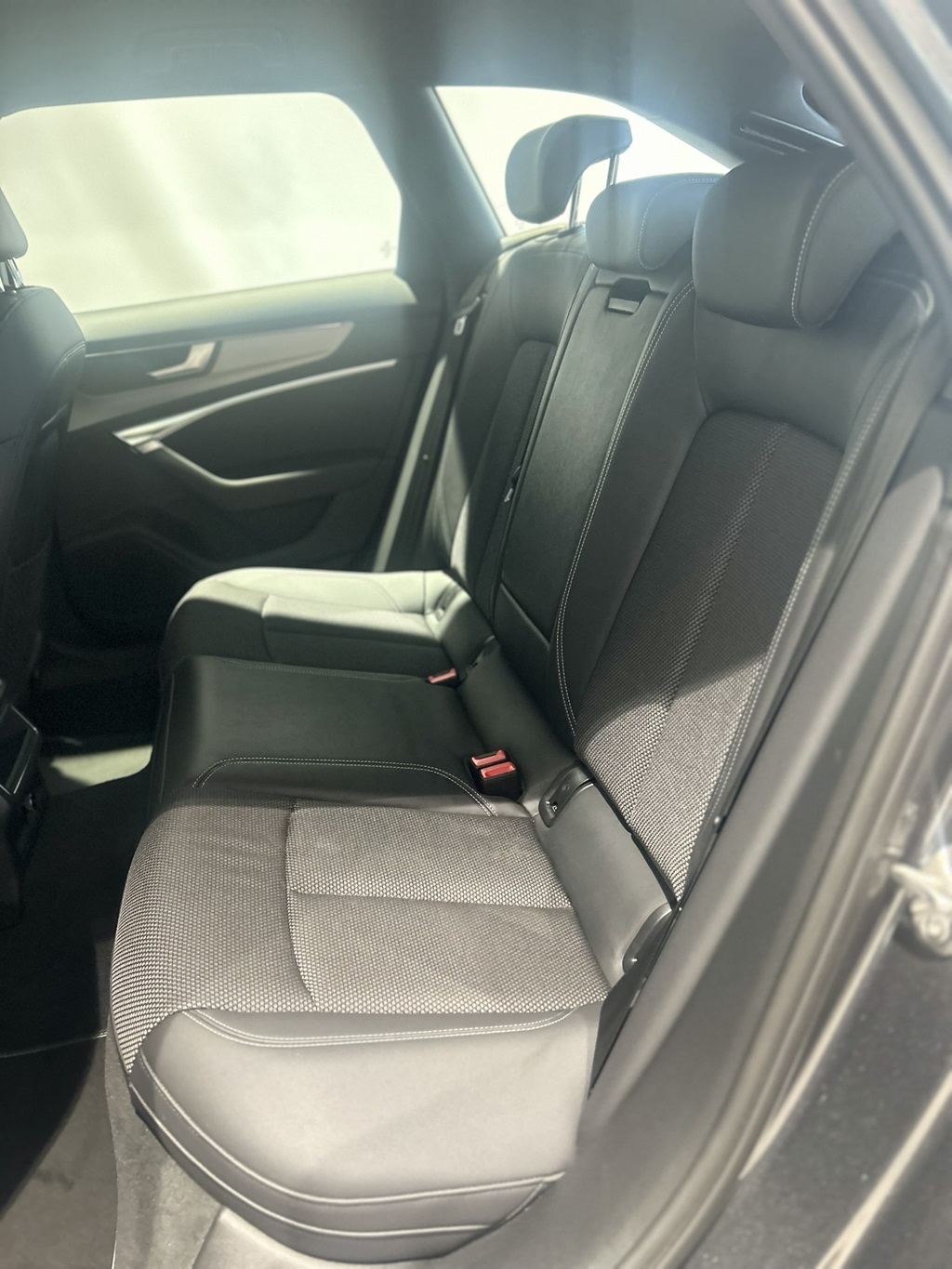 Audi A6 Avant ESM61T