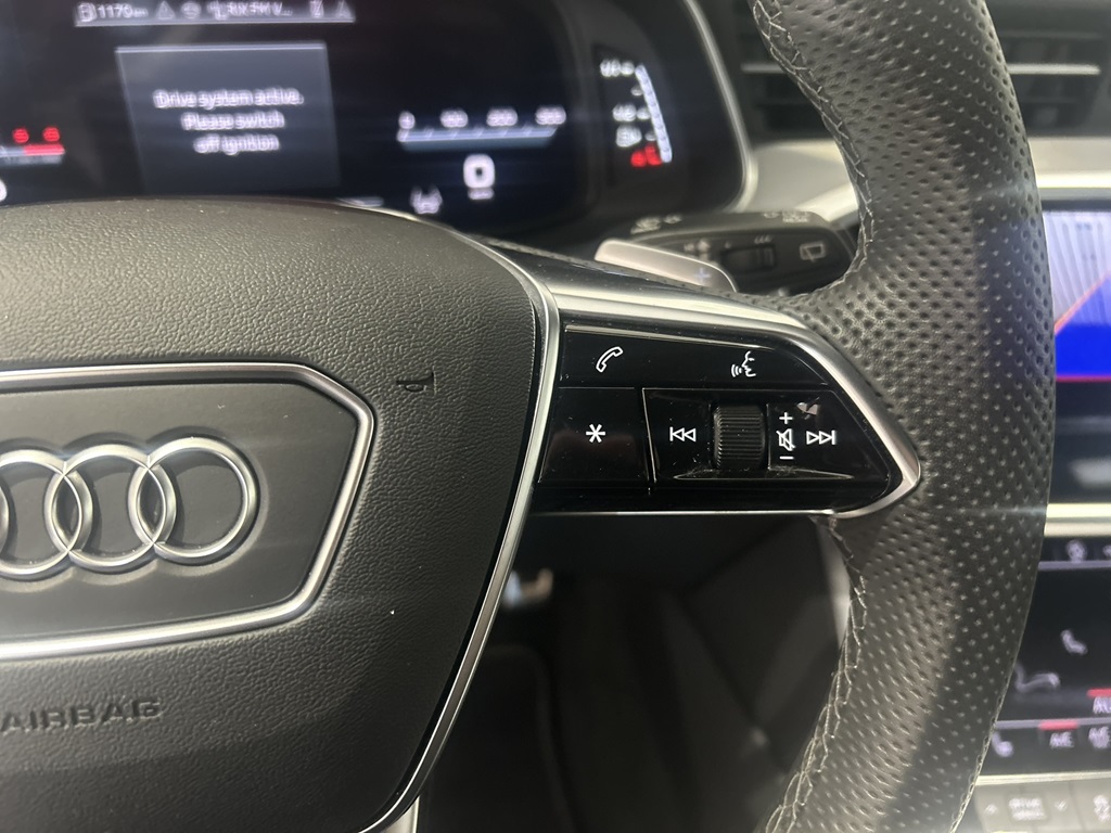 Audi A6 Avant ESM61T
