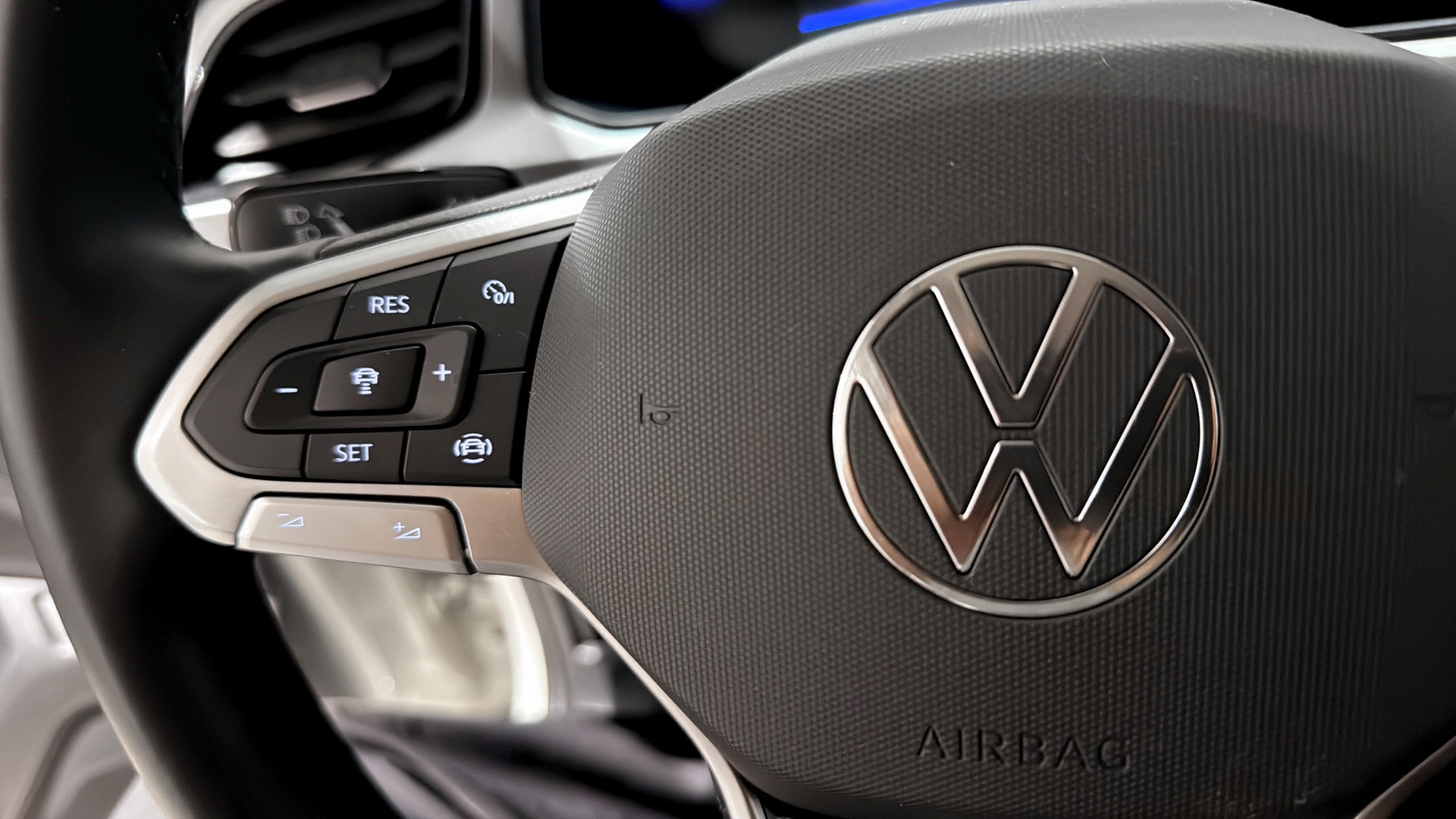 Volkswagen T-Roc ETH44Z